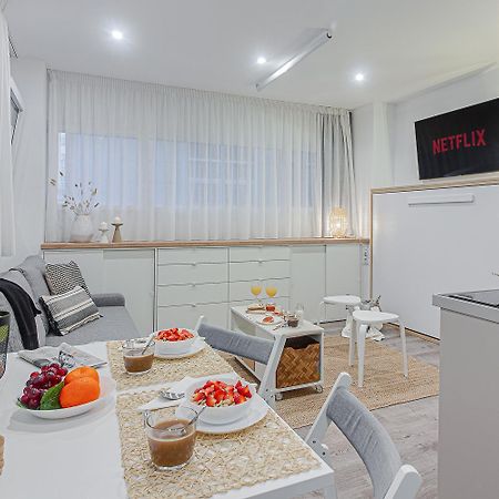 Super Centro Y Playa By Thebluewaveapartments Com А-Корунья Екстер'єр фото